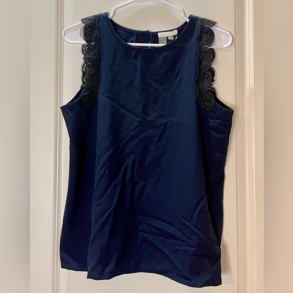 NWT Dalia Navy Sleeveless Top with Lace Detail Size S